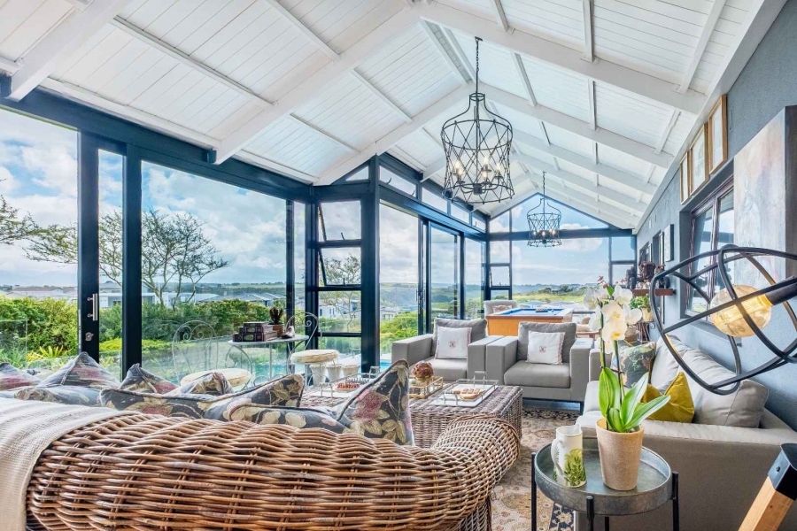 5 Bedroom Property for Sale in Oubaai Western Cape